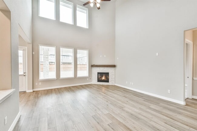 Building Photo - 8211 Chartres Wind Dr