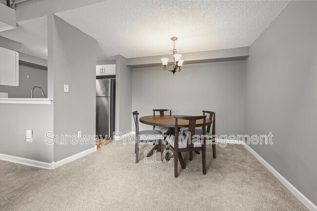 Building Photo - 1210 Aspen Dr