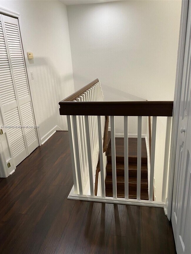 Building Photo - 11541 NW 79th Ln