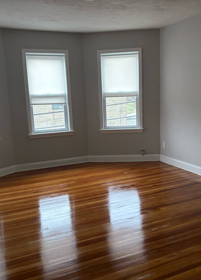 Building Photo - Shirley Street in Winthrop MA