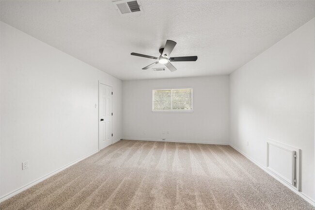 Building Photo - 19507 Evening Shades Ct