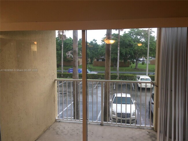 Building Photo - 2600 S University Dr