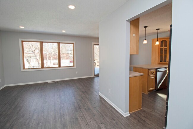 Building Photo - 7250 122nd Ave N