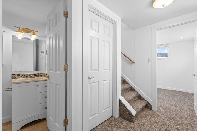 Building Photo - Remodelled Home In Large Backyard