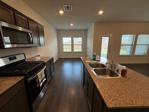 Building Photo - 1109 Colonial Bluff Ln