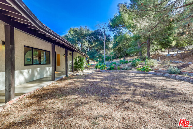 Building Photo - 4137 Big Tujunga Canyon Rd