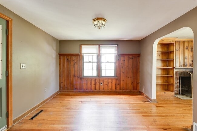 Building Photo - 69 Aldrich Dr