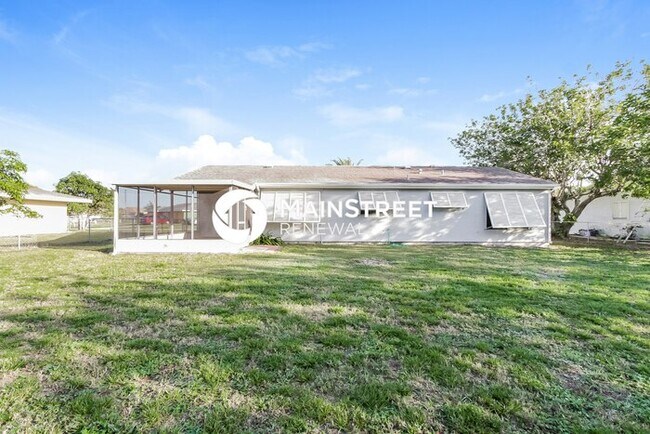Building Photo - 3 Bedroom Pet-Friendly Home in North Port, FL with Main Street Renewal