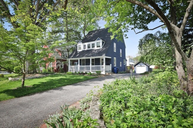 Building Photo - 125 S Knox St