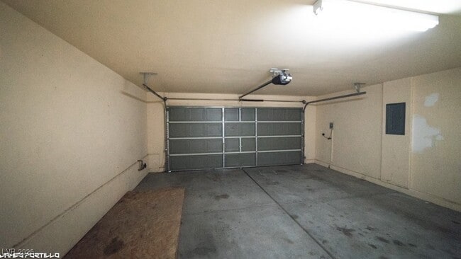 Building Photo - 5028 Stumbling Colt Ct