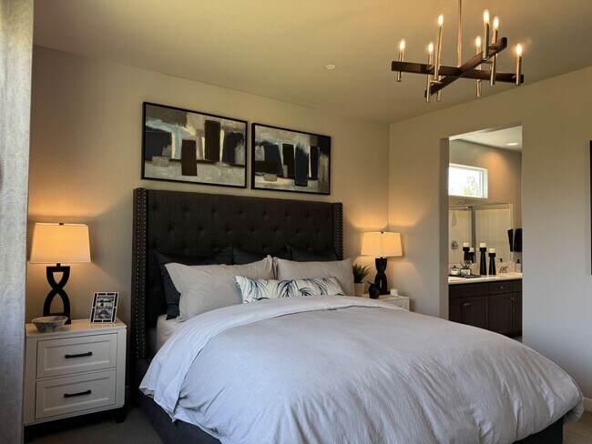 Building Photo - Brand new Former Model Home in Riverstone