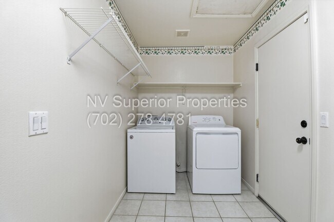 Building Photo - NW!! Single Story!!! 3 Car Garage!!  2 Masters!!! Low Maintenance desert landscape front yard!!  ...