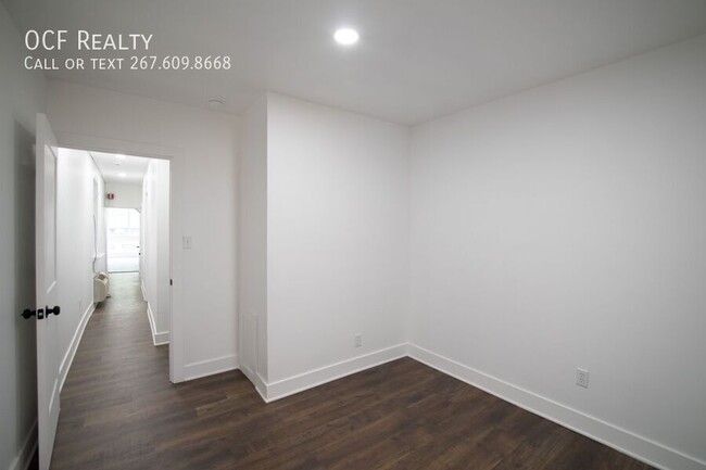 Building Photo - 1413 Lombard St