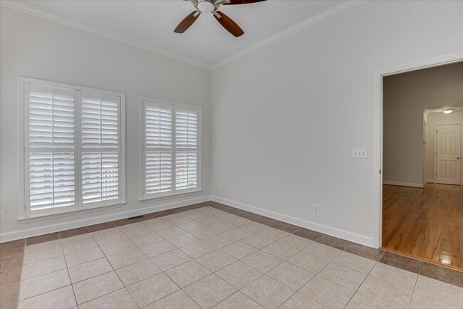 Building Photo - 9 Juniper Loop