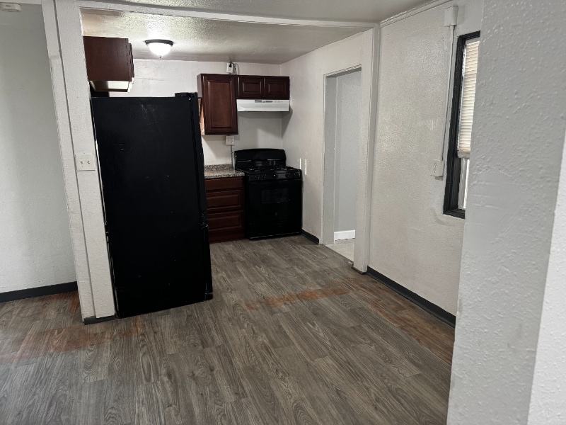 Building Photo - 16828 E St