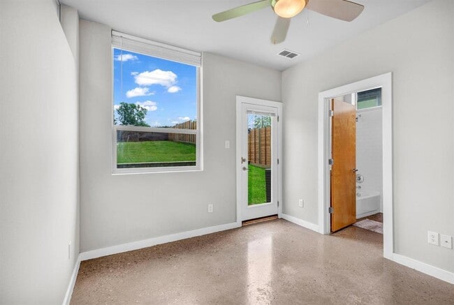 Building Photo - 5325 Sendero Hills Pkwy