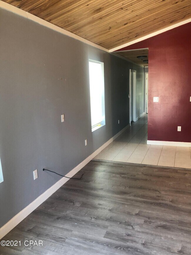 Building Photo - 4122 Corbin Rd