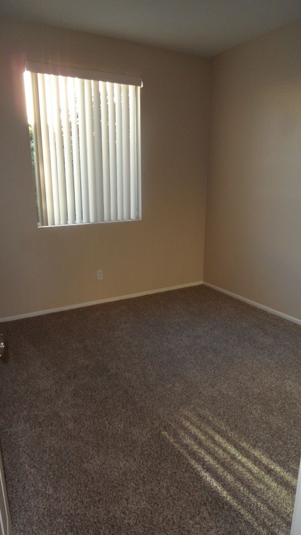 Building Photo - Single Story 4 BR 2.5 BA  Home On Cul-de-sac With 3 Car Attached Garage