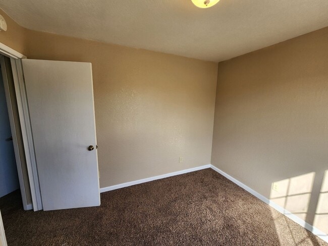 Building Photo - 1425 Eucalyptus Ave