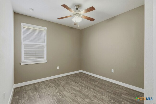 Building Photo - 12221 Cottage Promenade Ct