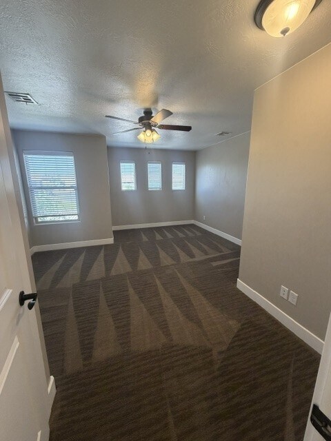 Building Photo - 3239 S 840 E