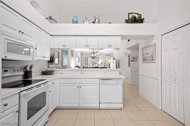 Building Photo - 26670 Rosewood Pointe Dr