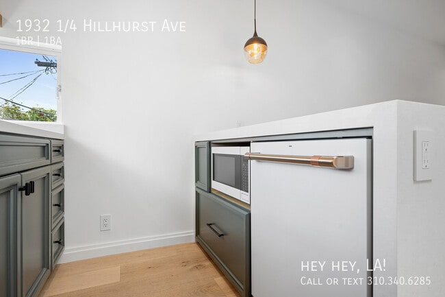 Building Photo - 1932 1/4 Hillhurst Ave-