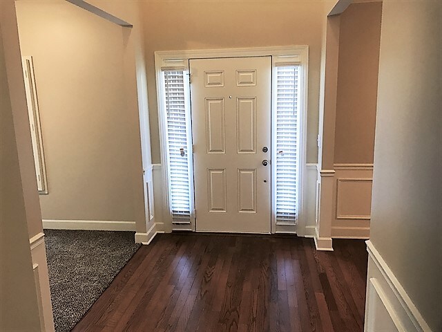 Building Photo - 2 Stone Gate Ct