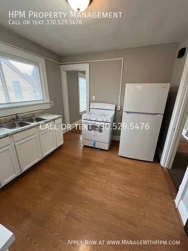 Building Photo - 59 S. Highland-2