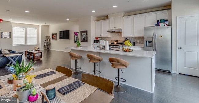 Building Photo - 43688 Winterberry Wy