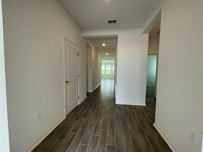 Building Photo - 660 Tanaro Ln