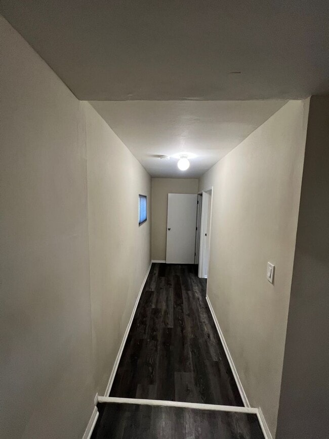 Building Photo - Sun Valley Duplex