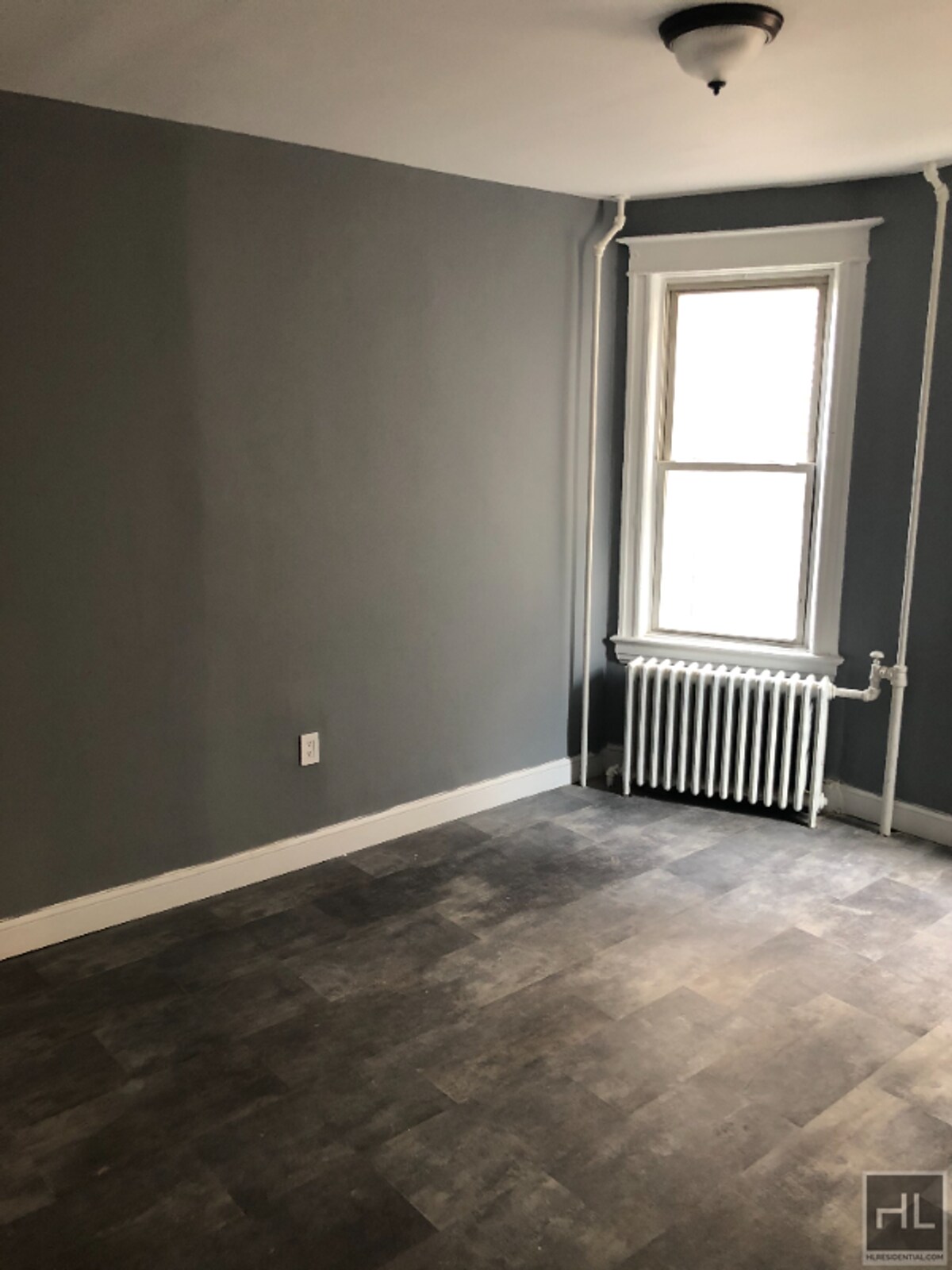 Building Photo - Beech St Yonkers
