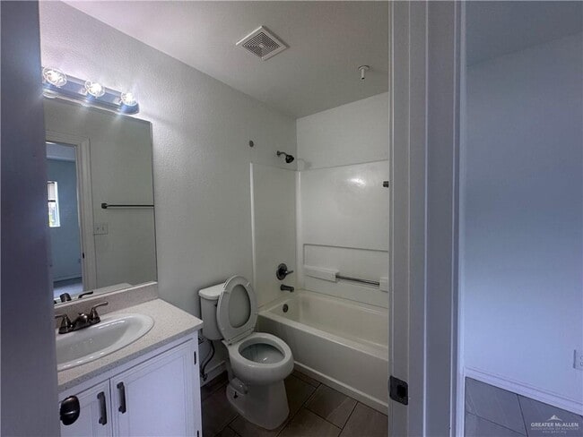 Building Photo - 6504 S Venus Ln