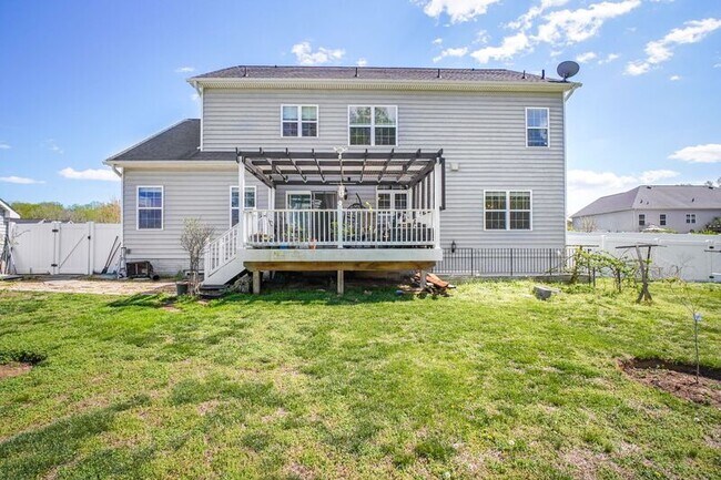 Building Photo - 9366 Alder Dr