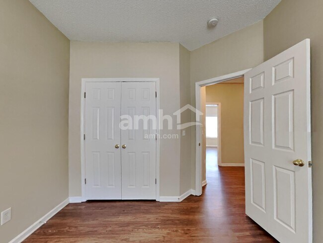 Building Photo - 4345 Timberwood Dr