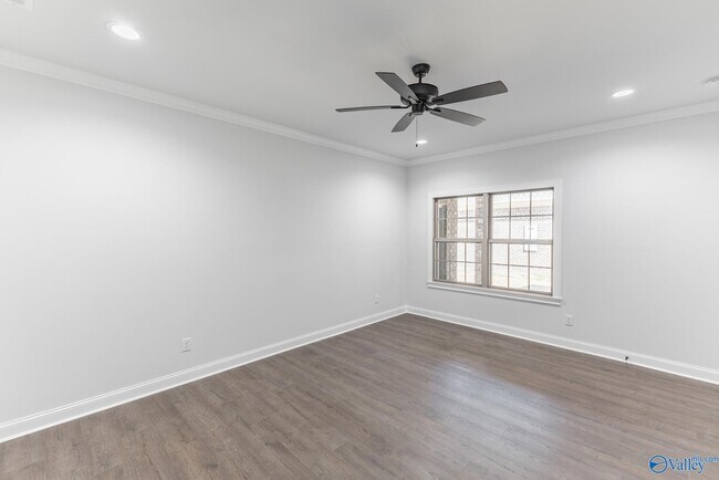 Building Photo - 3711 Colorado Ct SW