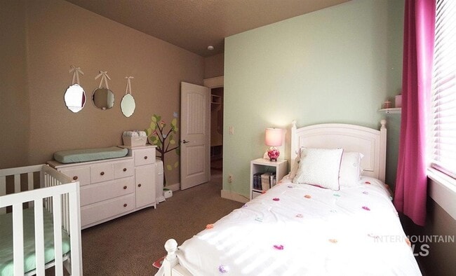 Building Photo - 6087 S Rising Sun Way