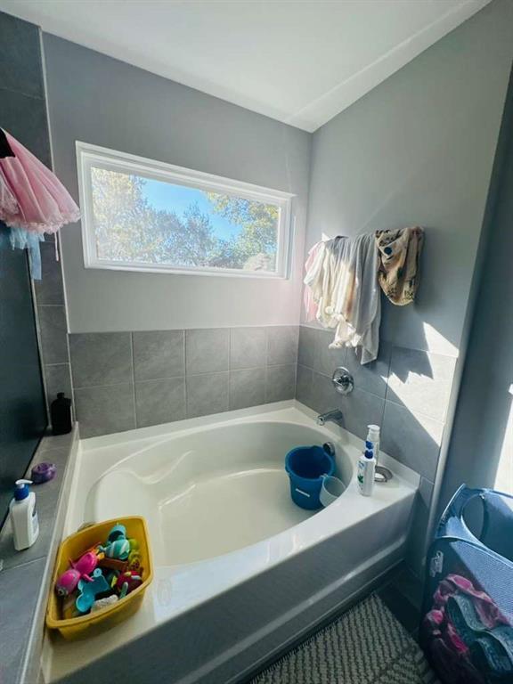 Building Photo - 8035 Stiner Grv