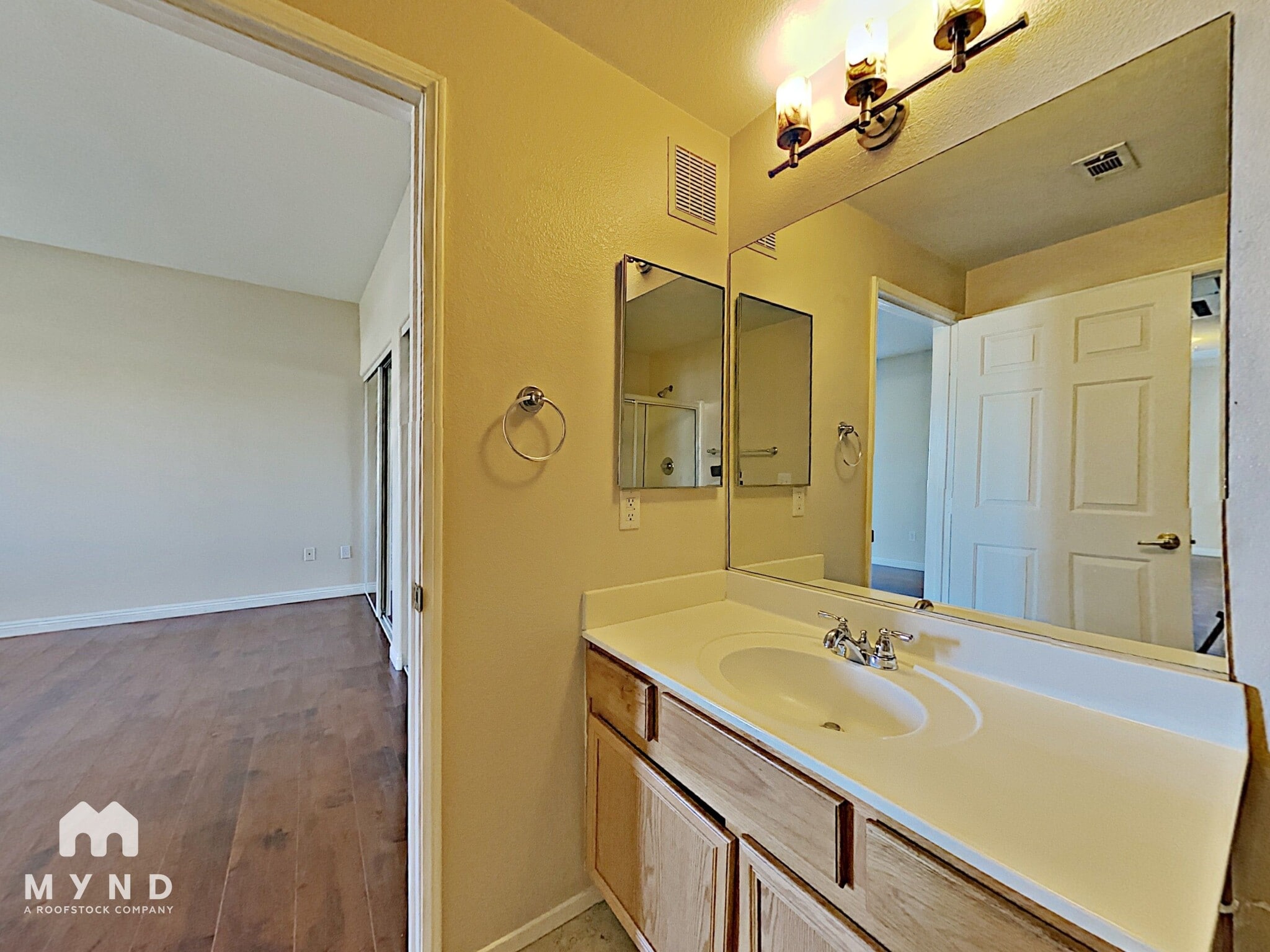 Building Photo - 9580 W Reno Ave