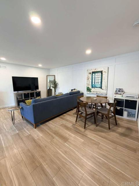 Building Photo - 2144 Bluehaven Ct