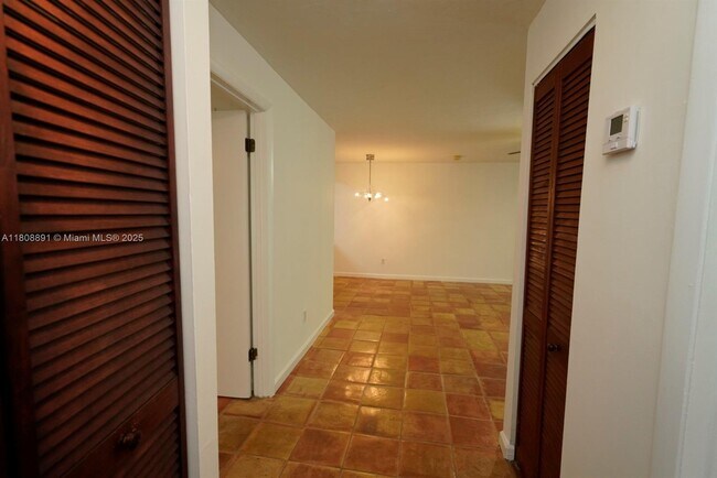 Building Photo - 15402 SW 85th Terrace