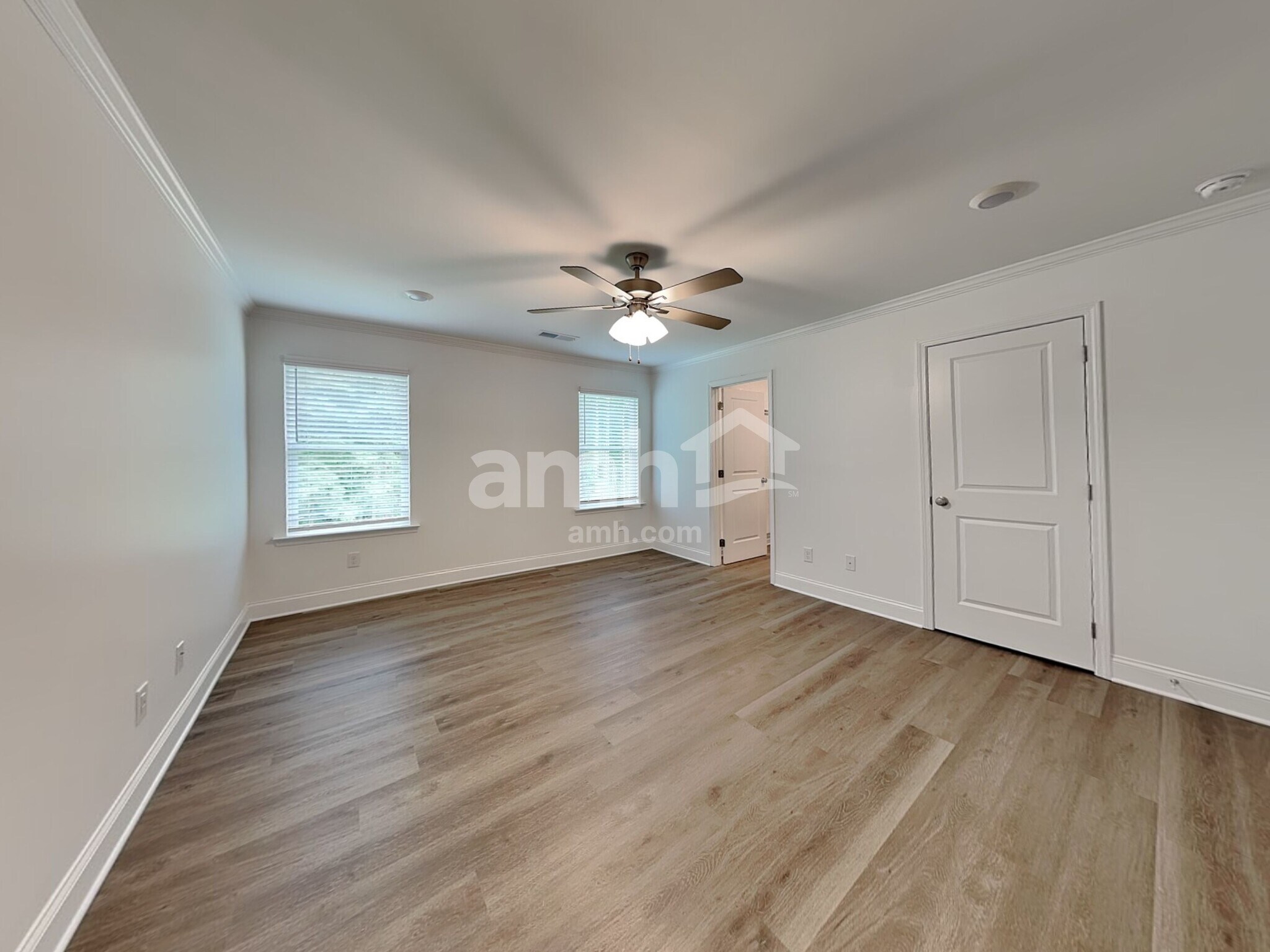 Building Photo - 673 Smt Vw Ln