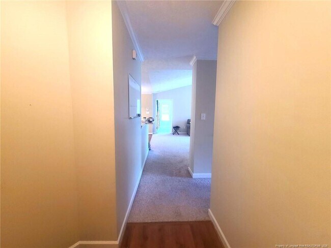 Building Photo - 1761 Renwick Dr