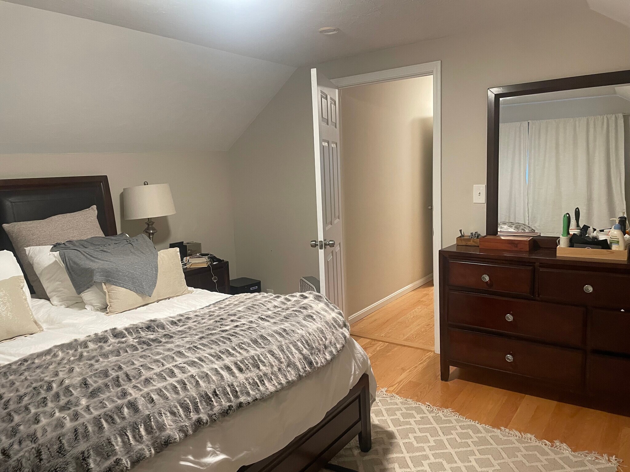 Building Photo - 234 Boylston St