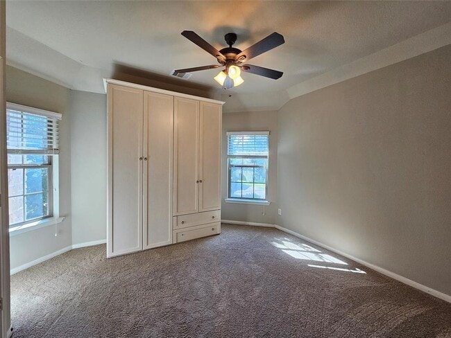 Building Photo - 4723 Butterfly Path Dr