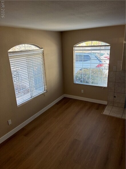 Building Photo - 8168 Autumn Star Ave