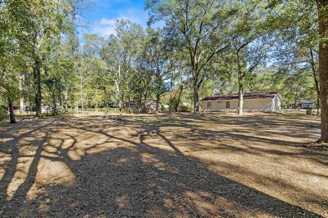 Building Photo - 8477 Titus Ln