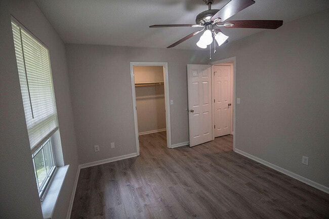 Building Photo - 5319 Godas Cir