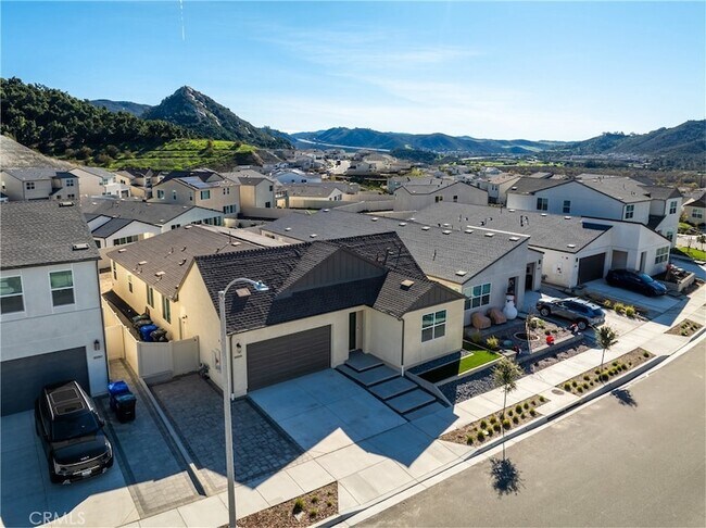 Building Photo - 35555 Orchard Trails
